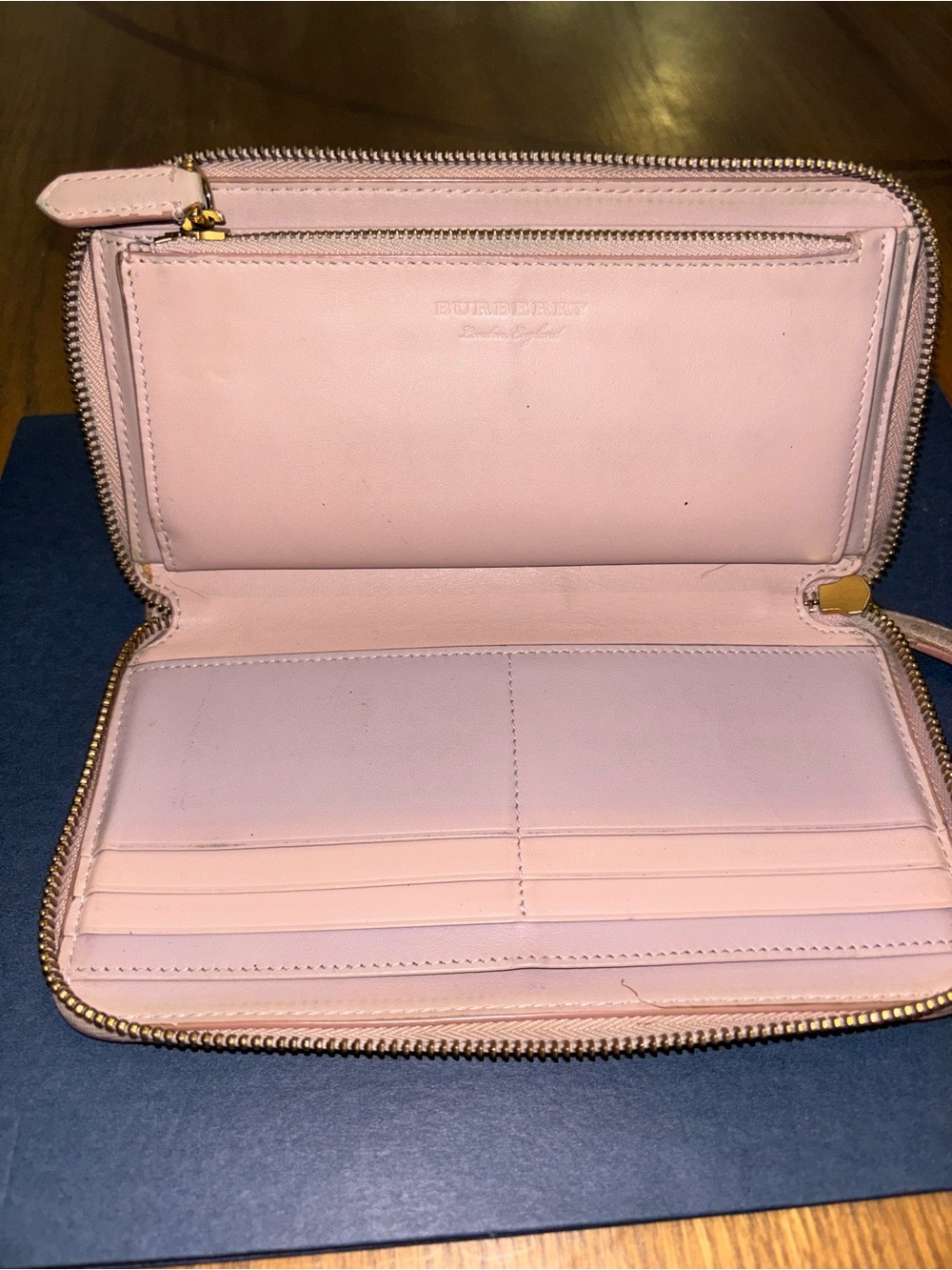 Burberry Blush Pink Embossed Leather Zip-Around Wallet - Picture 3 of 9